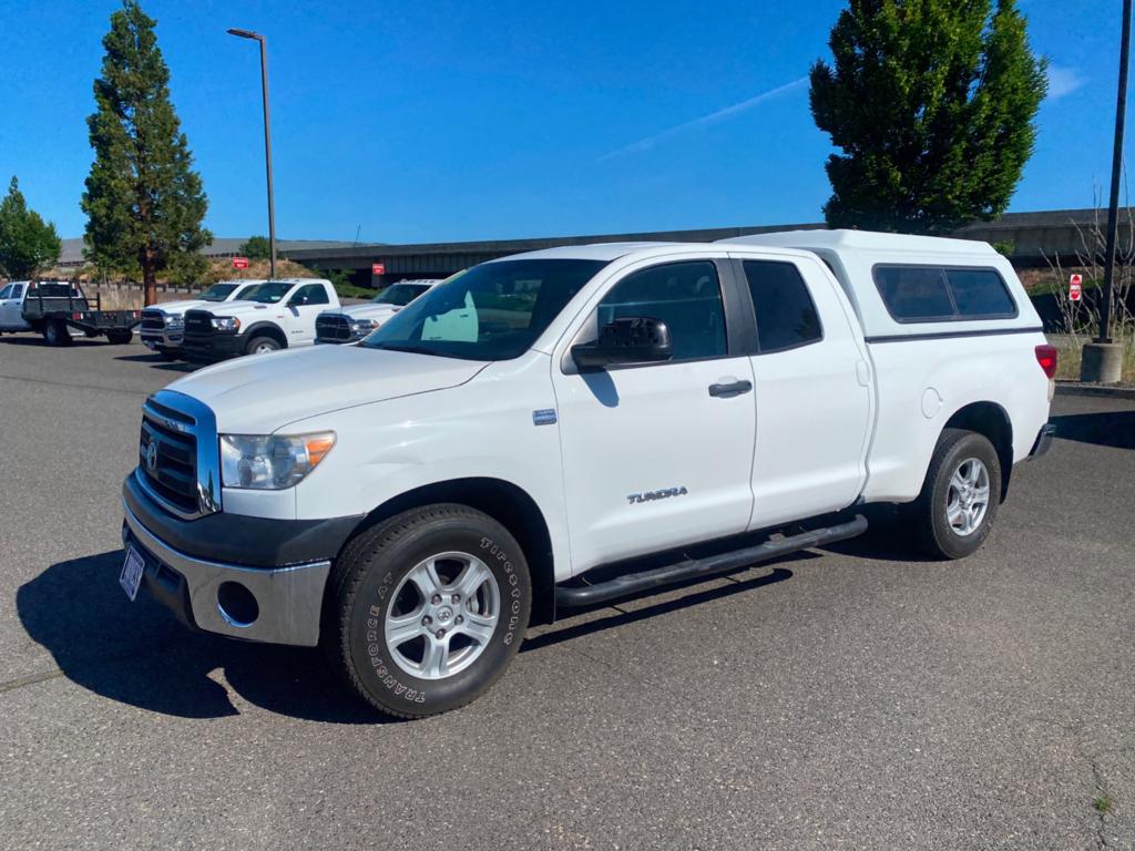 Pre-Owned 2010 Toyota Tundra DOUBLE CAB SR5